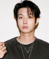 Choi Woo Shik.